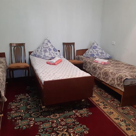Guest House Lola Kochkor Luaran gambar