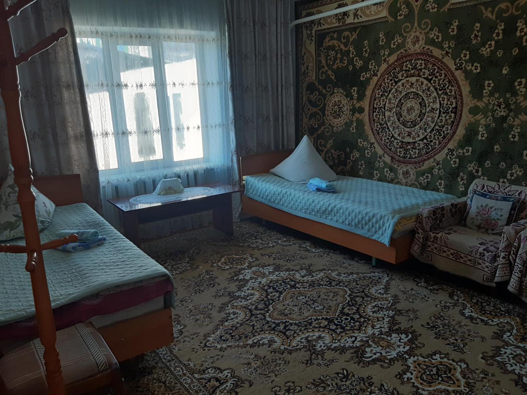 Guest House Lola Kochkor Luaran gambar