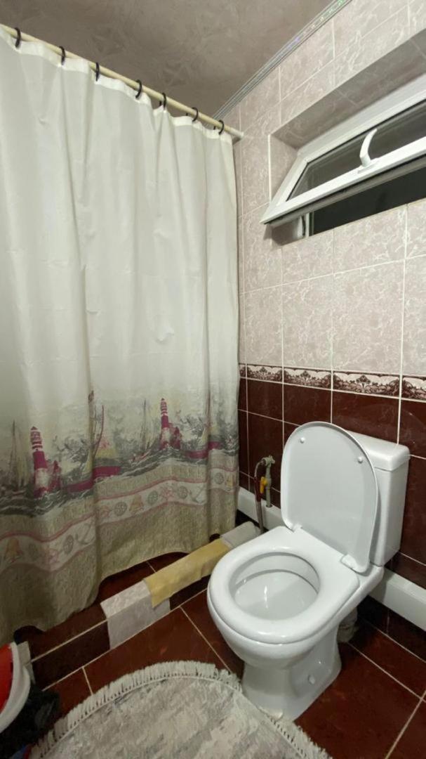 Guest House Lola Kochkor Luaran gambar
